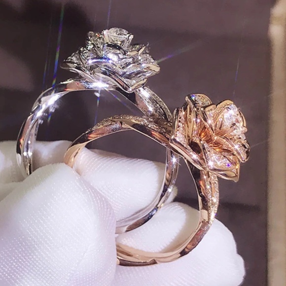 Diamond Crystal Flower Eternity Engagement Ring - Picture 3 of 8